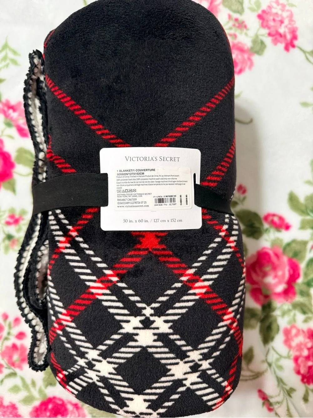 Victoria's Secret Black and Red Plaid Plush Throw